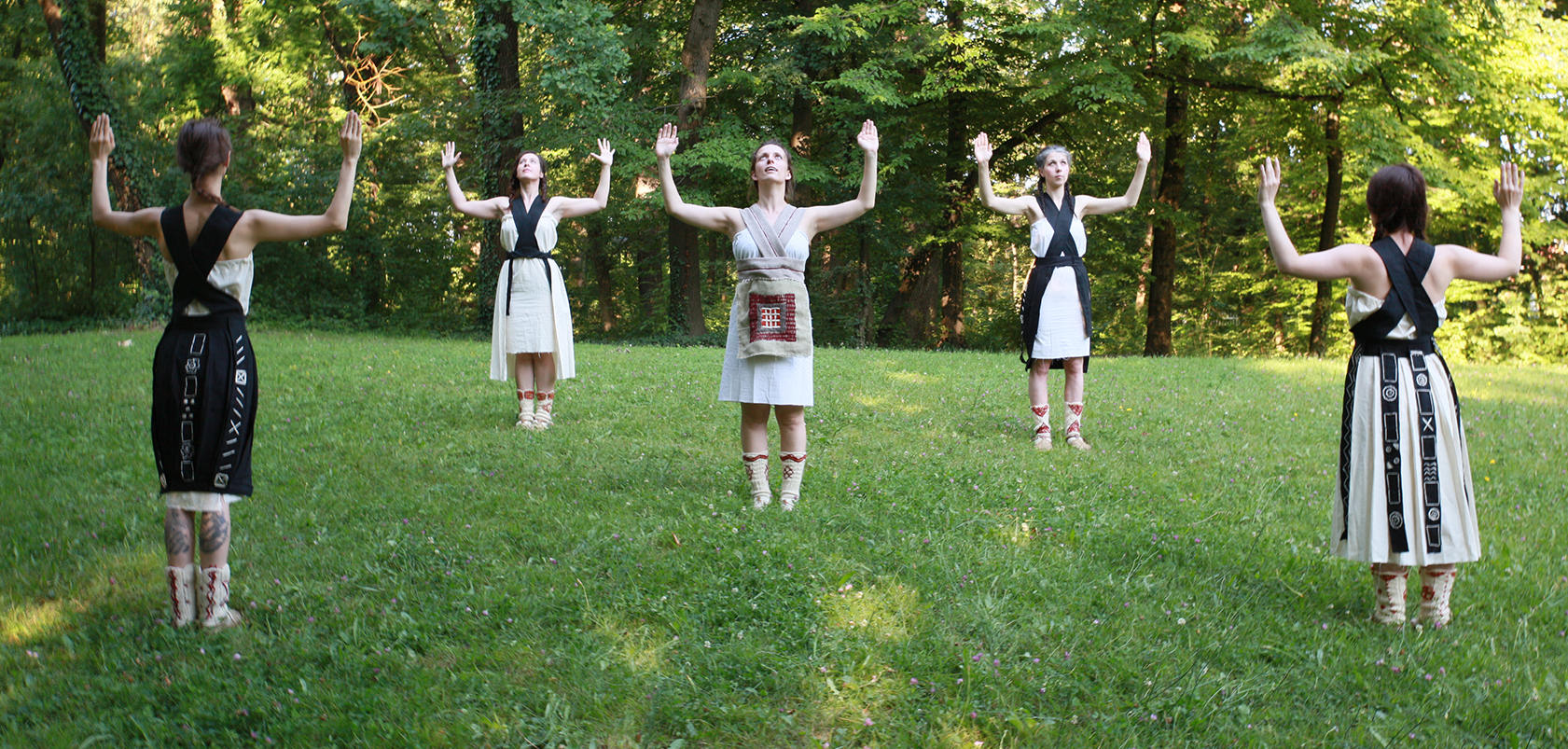 The Movement A (Re)construction of Prehistoric Dances EXARC